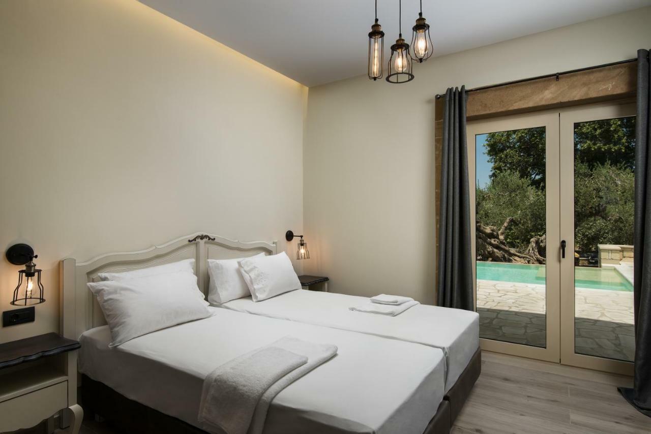 Villa Antonousa - Private Pool Oasis Kerá Eksteriør billede